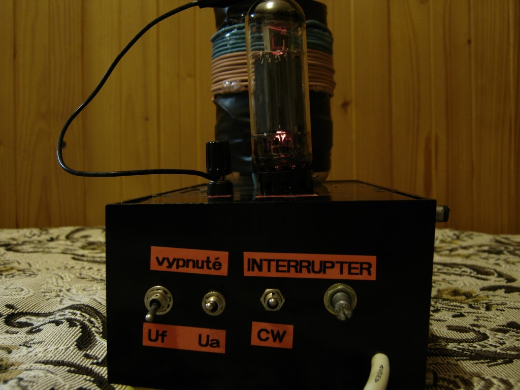 Small vacuum tube tesla coil, Front panel